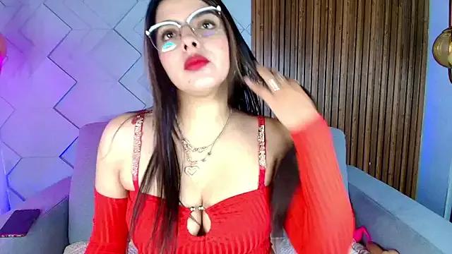 Luna_Fever from StripChat is Freechat