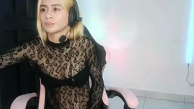 Try the thrill of flirt babes with our cam hosts, featuring unclothed wildness while getting naked and playing with their favored sex toys.