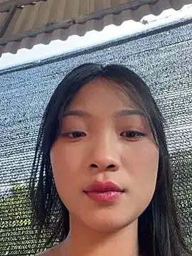 Lyn_bella from StripChat is Freechat