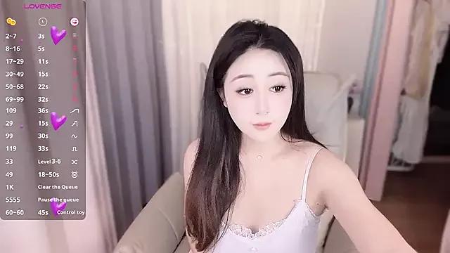 Lynne_Doll_1001 from StripChat is Freechat