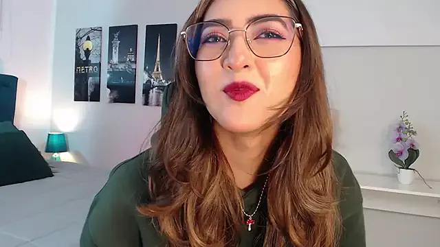 madame_lottie from StripChat is Freechat