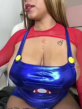 MadeleineSanez from StripChat is Freechat