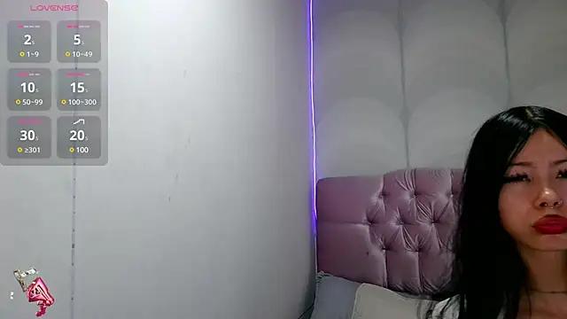 madison_oli from StripChat is Freechat