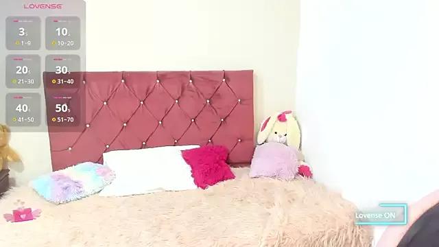 Try the thrill of flirt babes with our cam hosts, featuring unclothed wildness while getting naked and playing with their favored sex toys.