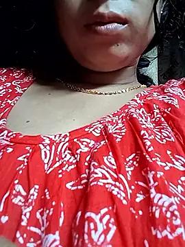 Magic-heart1 from StripChat is Freechat