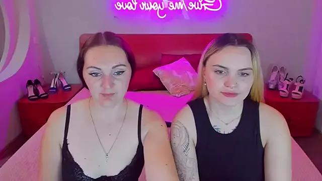 MagicEyess from StripChat is Freechat