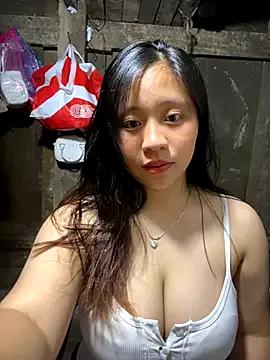 maianhcute from StripChat is Freechat