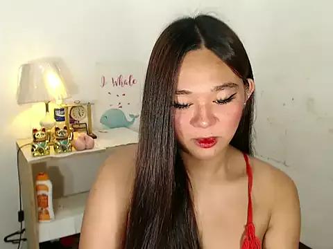 Malia_cummer from StripChat is Freechat