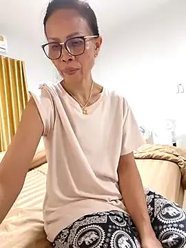 Photos of Mama_Eva_1 from StripChat is Freechat