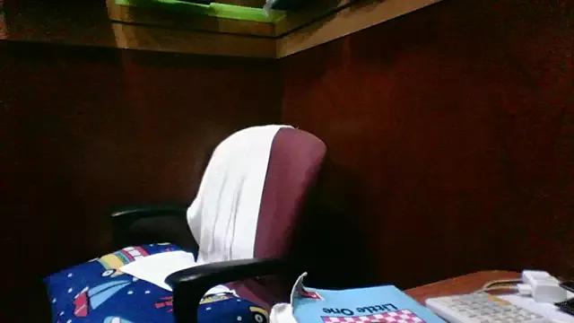 MarcusKelvin from StripChat is Freechat