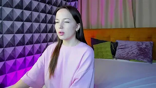 Maria_Solis from StripChat is Freechat