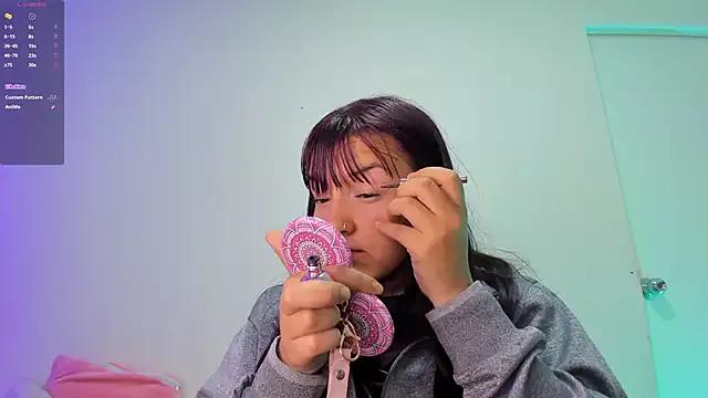 Try the thrill of flirt babes with our cam hosts, featuring unclothed wildness while getting naked and playing with their favored sex toys.