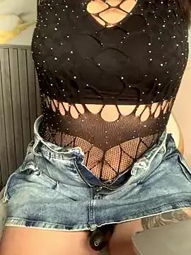 Try the thrill of flirt babes with our cam hosts, featuring unclothed wildness while getting naked and playing with their favored sex toys.