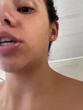 Marianahb-e from StripChat is Freechat