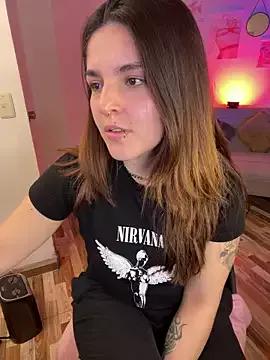 Mariangeel from StripChat is Freechat