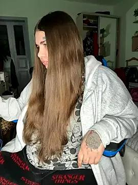 MariasV from StripChat is Freechat