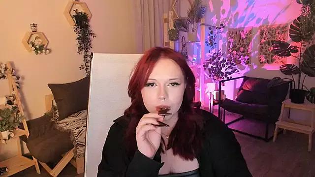 MarilynLamberts from StripChat is Freechat
