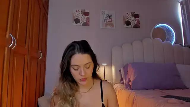 martinaaricci from StripChat is Freechat