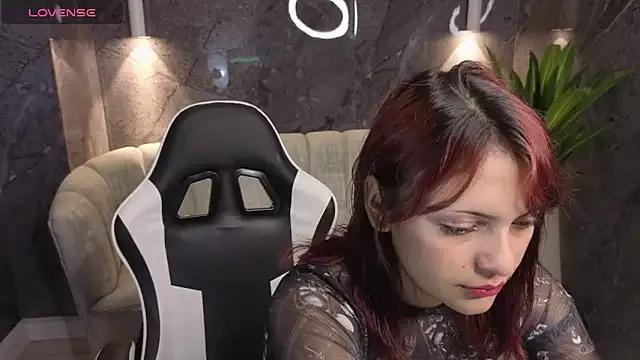 Mary_Luxx_TP from StripChat is Freechat