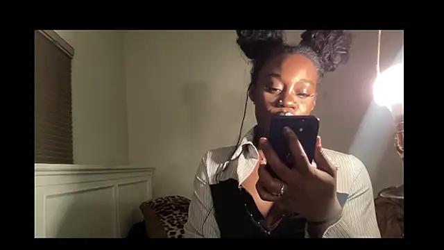 maskedgirl5005 from StripChat is Freechat