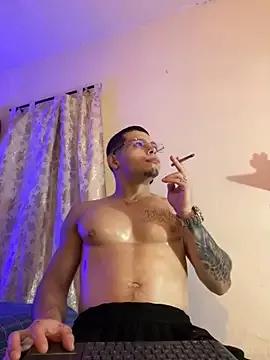 Matt_your_master_ from StripChat is Freechat