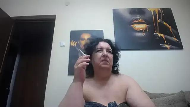 maturekorine from StripChat is Freechat