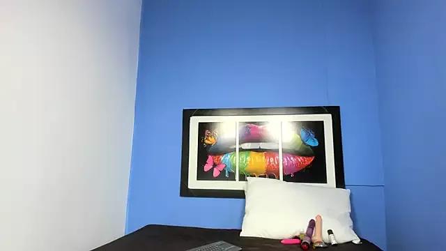 Try the thrill of flirt babes with our cam hosts, featuring unclothed wildness while getting naked and playing with their favored sex toys.