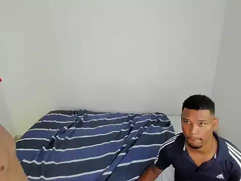 Photos of Maxi-mo from StripChat is Freechat