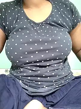 Maya-22 from StripChat is Freechat