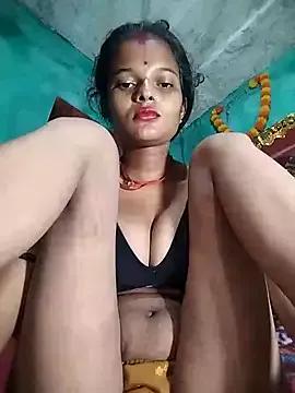 Maya_bhoji from StripChat is Freechat