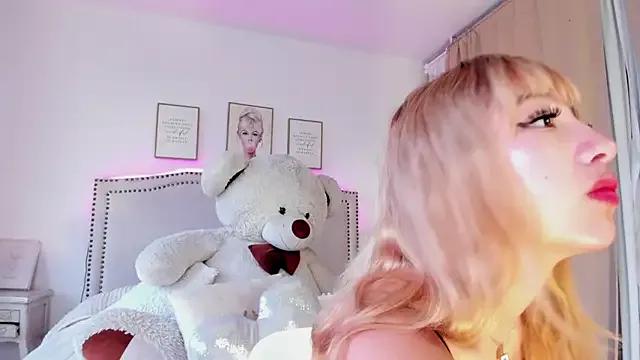 Try the thrill of flirt babes with our cam hosts, featuring unclothed wildness while getting naked and playing with their favored sex toys.