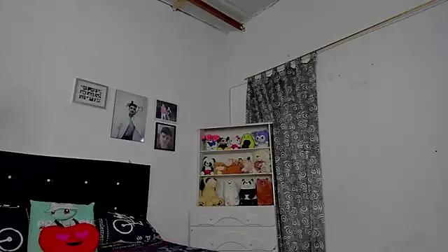 megan_100 from StripChat is Freechat