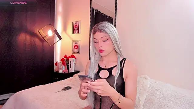 Try the thrill of flirt babes with our cam hosts, featuring unclothed wildness while getting naked and playing with their favored sex toys.