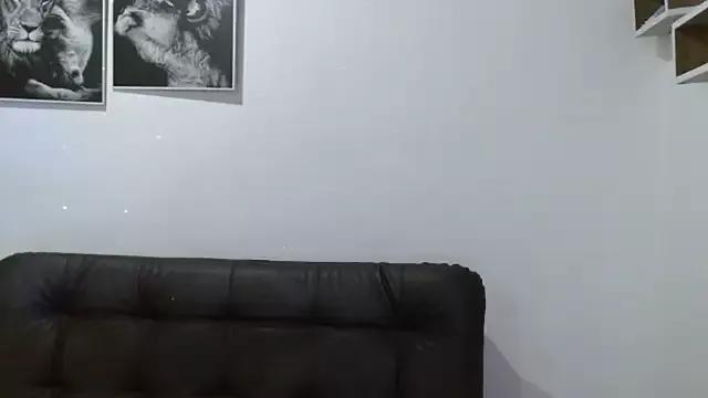 Megan_juicy_ from StripChat is Freechat