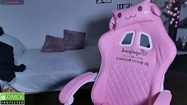 Megan_Lora from StripChat is Freechat