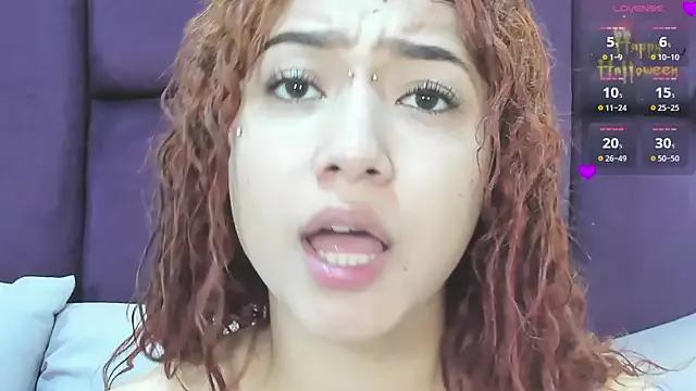 megannherrera from StripChat is Freechat