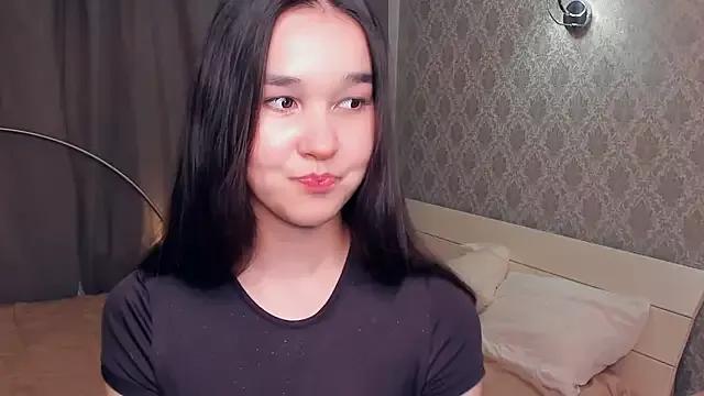 MeliaMelchiori from StripChat is Freechat