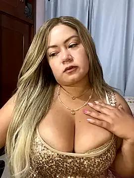 Try the thrill of flirt babes with our cam hosts, featuring unclothed wildness while getting naked and playing with their favored sex toys.