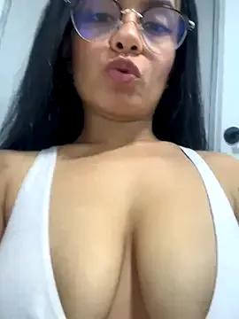 Melissa_coch from StripChat is Freechat