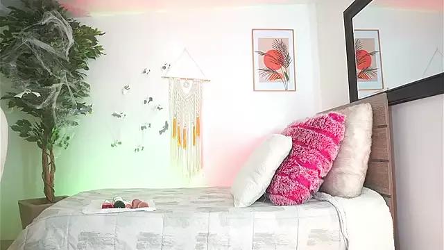 Try the thrill of flirt babes with our cam hosts, featuring unclothed wildness while getting naked and playing with their favored sex toys.