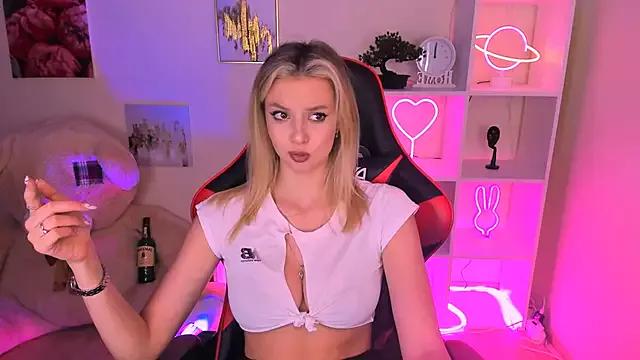 Try the thrill of flirt babes with our cam hosts, featuring unclothed wildness while getting naked and playing with their favored sex toys.