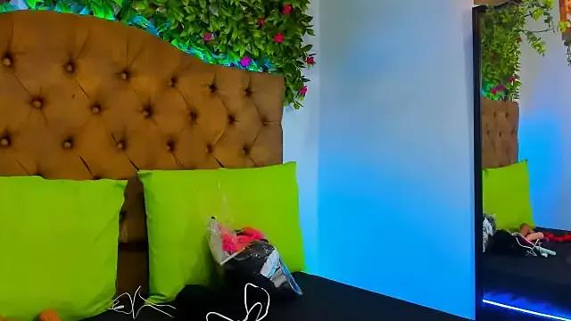 Try the thrill of flirt babes with our cam hosts, featuring unclothed wildness while getting naked and playing with their favored sex toys.