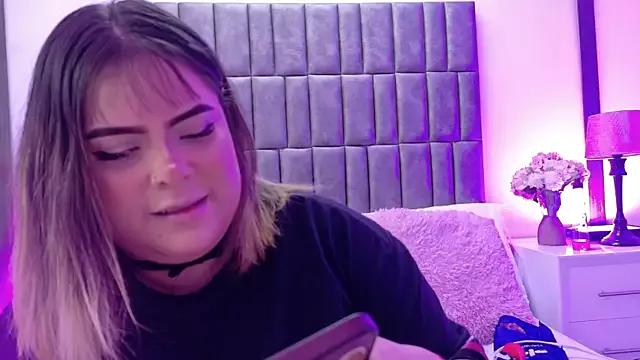 Try the thrill of flirt babes with our cam hosts, featuring unclothed wildness while getting naked and playing with their favored sex toys.