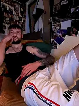 Photos of Mexxwell69 from StripChat is Freechat