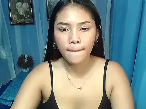 Mia_Cally from StripChat is Freechat