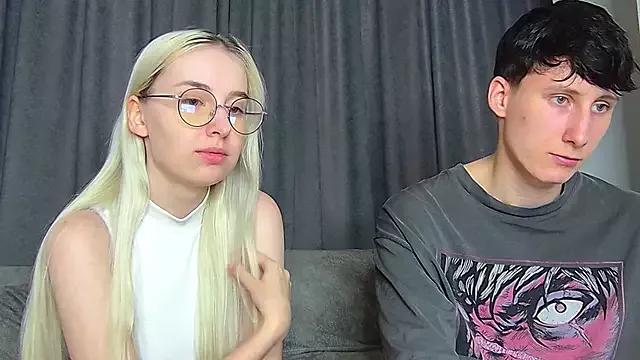 MiaAndWilliam from StripChat