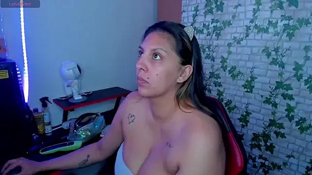 Try the thrill of flirt babes with our cam hosts, featuring unclothed wildness while getting naked and playing with their favored sex toys.