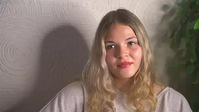 MichelleGrosman from StripChat is Freechat