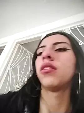 Miha_sophia from StripChat is Freechat