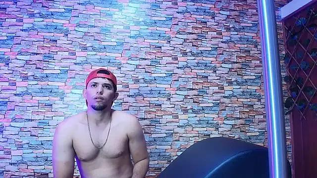 miiss__dulce from StripChat is Freechat